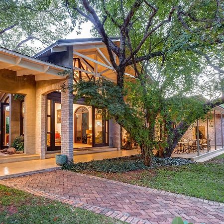 Mbano Manor Hotel Victoria Falls Dış mekan fotoğraf