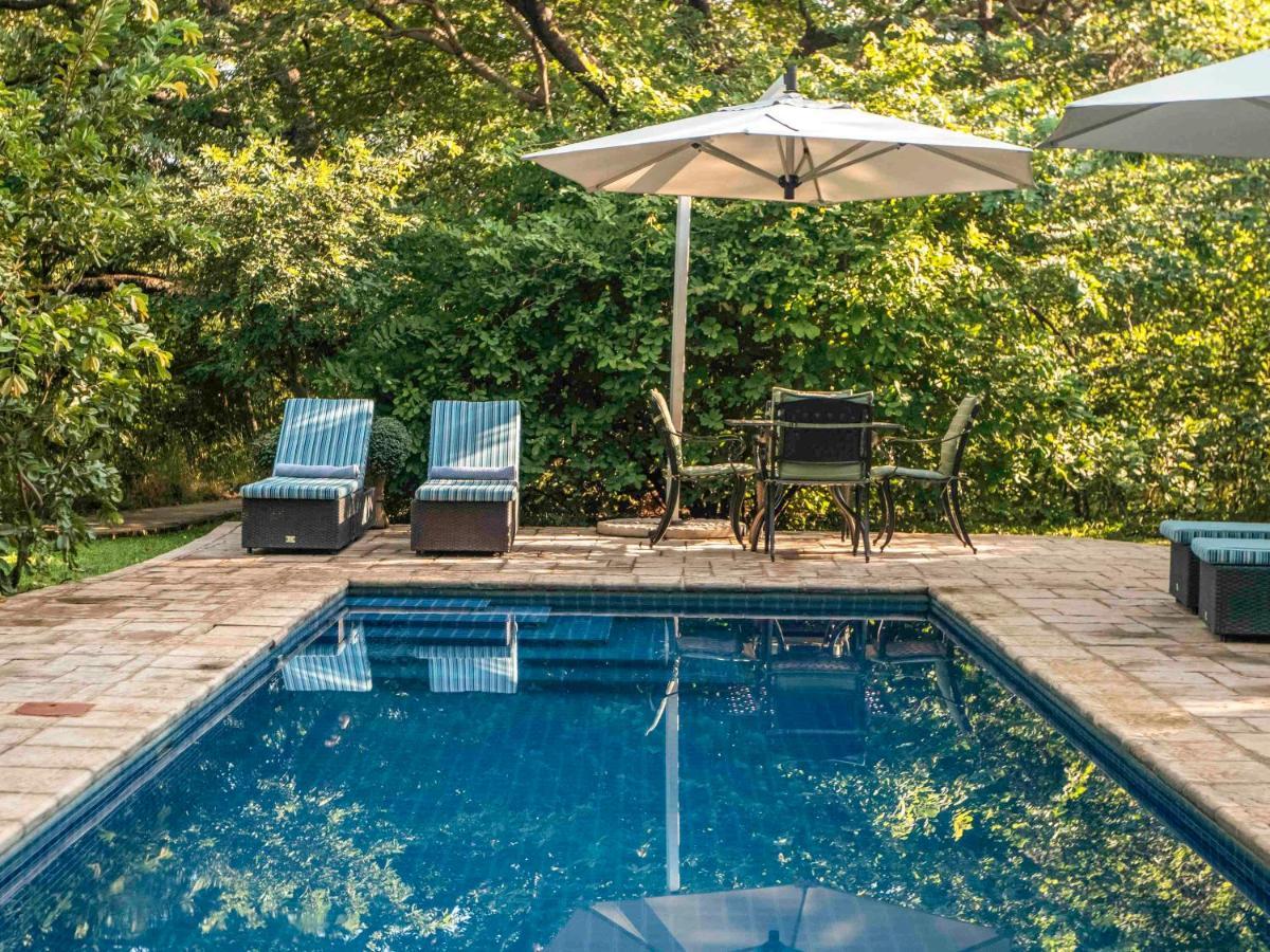 Mbano Manor Hotel Victoria Falls Dış mekan fotoğraf