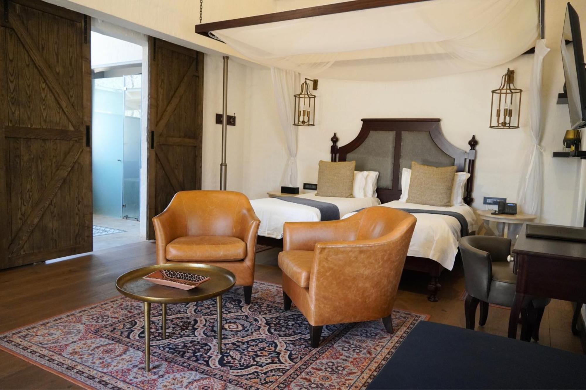 Mbano Manor Hotel Victoria Falls Dış mekan fotoğraf