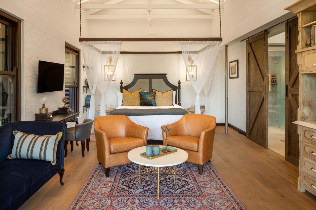 Mbano Manor Hotel Victoria Falls Dış mekan fotoğraf